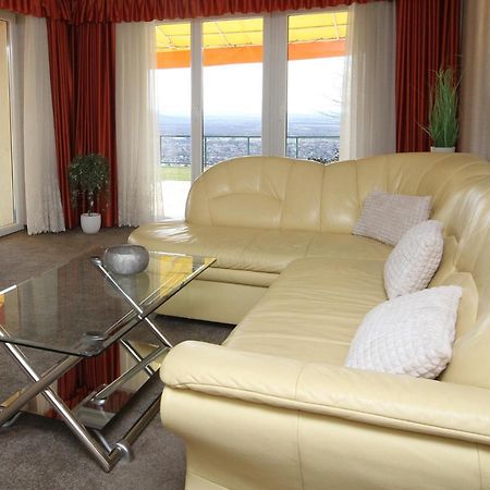 Astra Apartman Татабанья Экстерьер фото