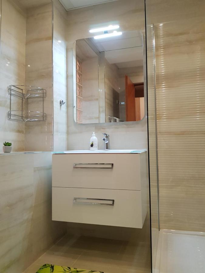 Astra Apartman Татабанья Экстерьер фото